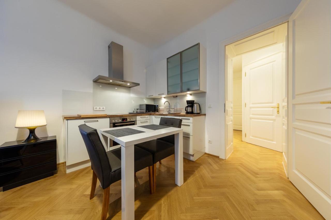 Vienna Dream Apartments Екстер'єр фото
